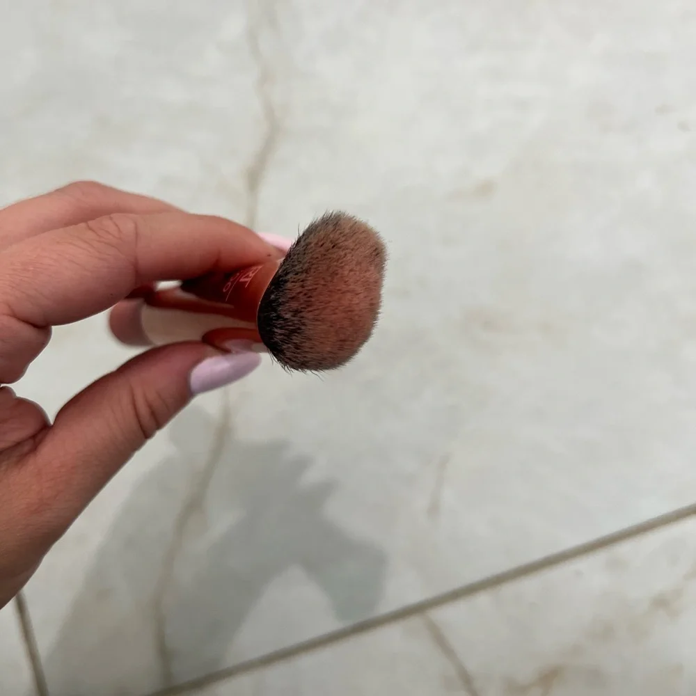 Real Techniques RT 200 Makeup Brush